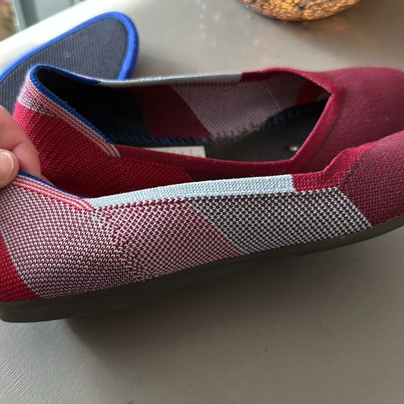 Rothy’s rounded toe flats 7 red pattern - Picture 5 of 5